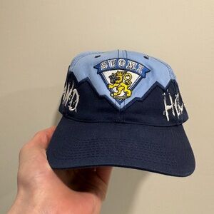Vintage Sports Specialties Finland World Cup of Hockey 1996 Snapback